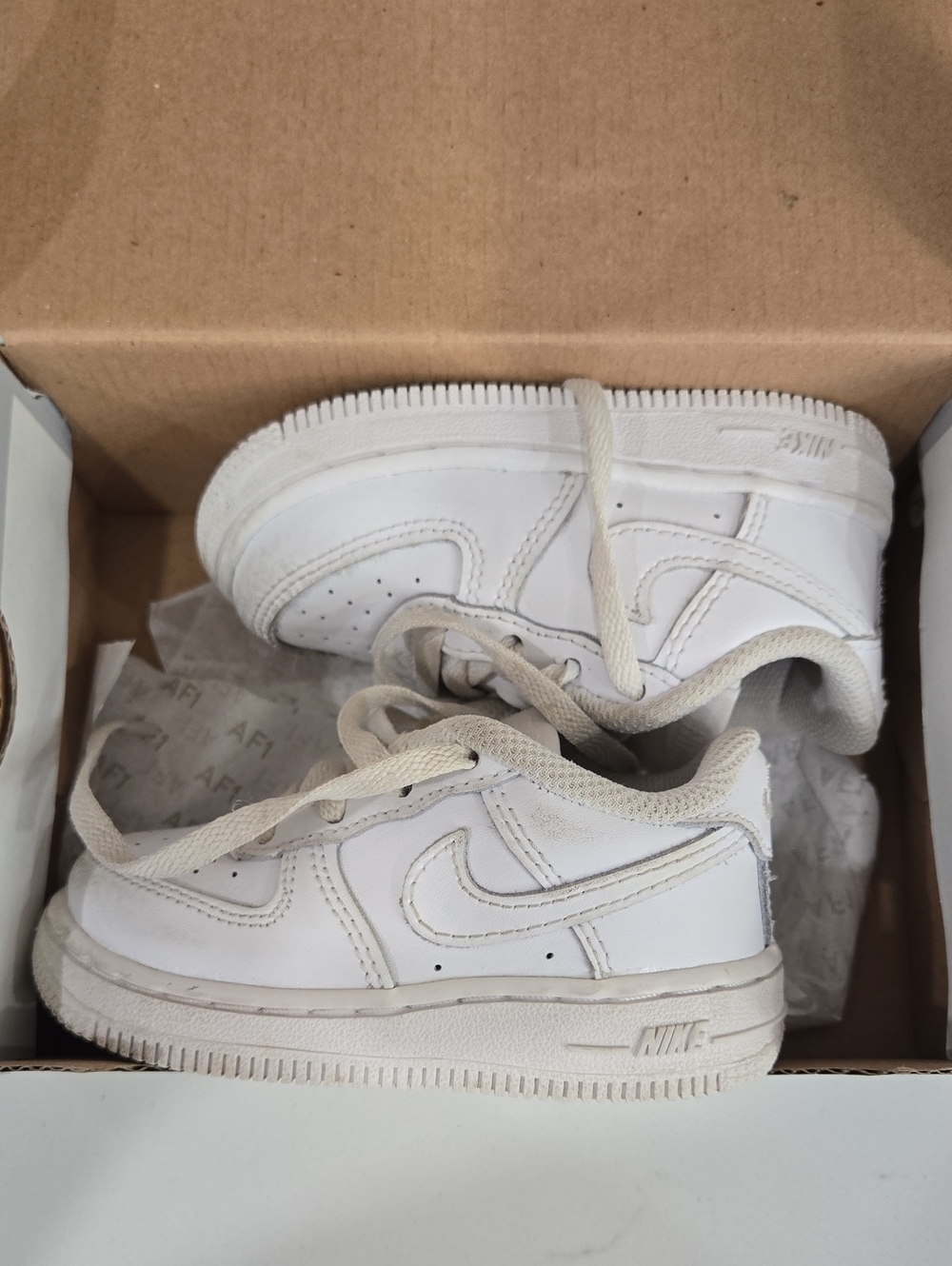 Nike Force 1 Kids White Sneakers